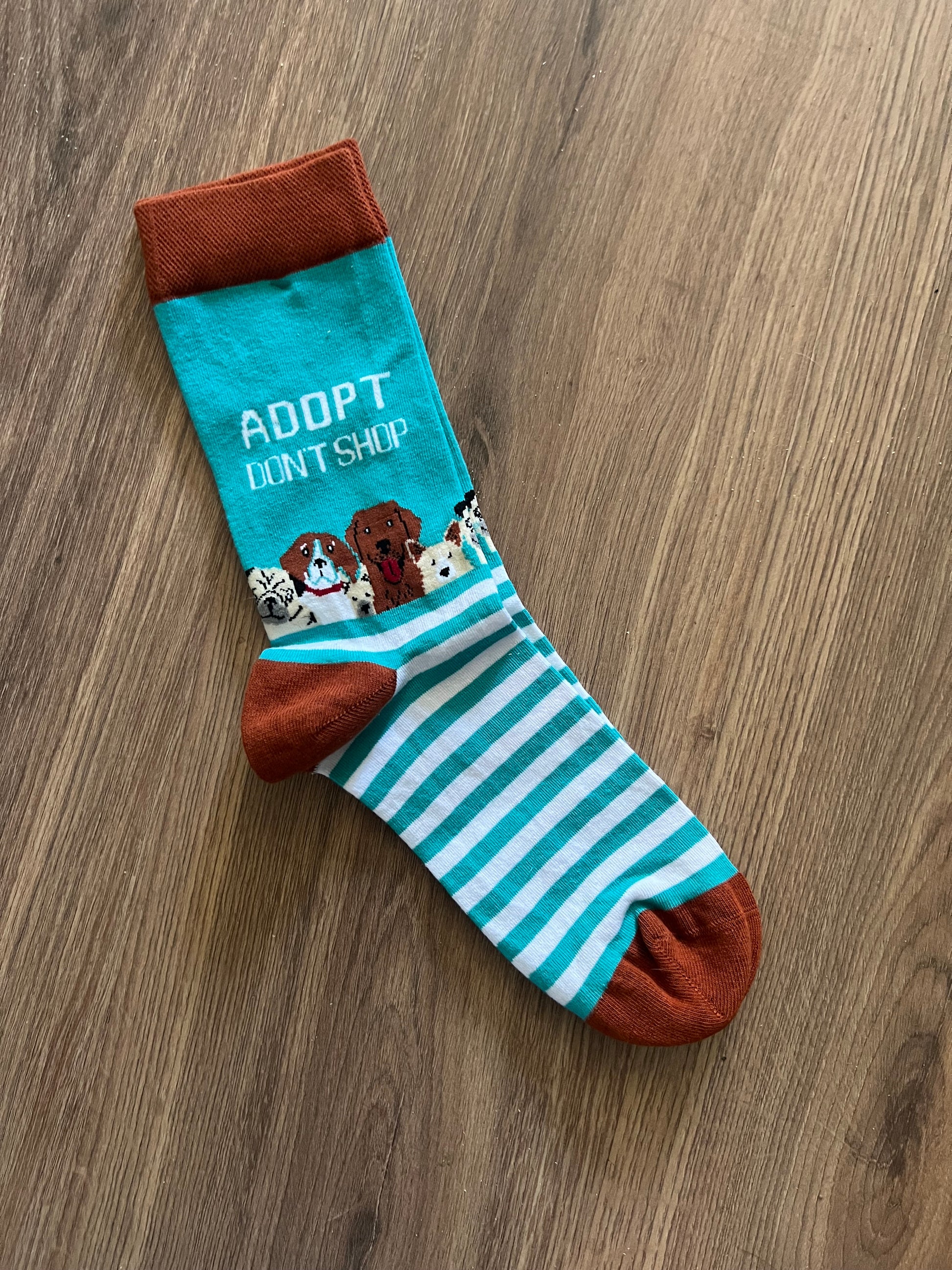 Calcetines solidarios Adopt Don’t Shop de algodón