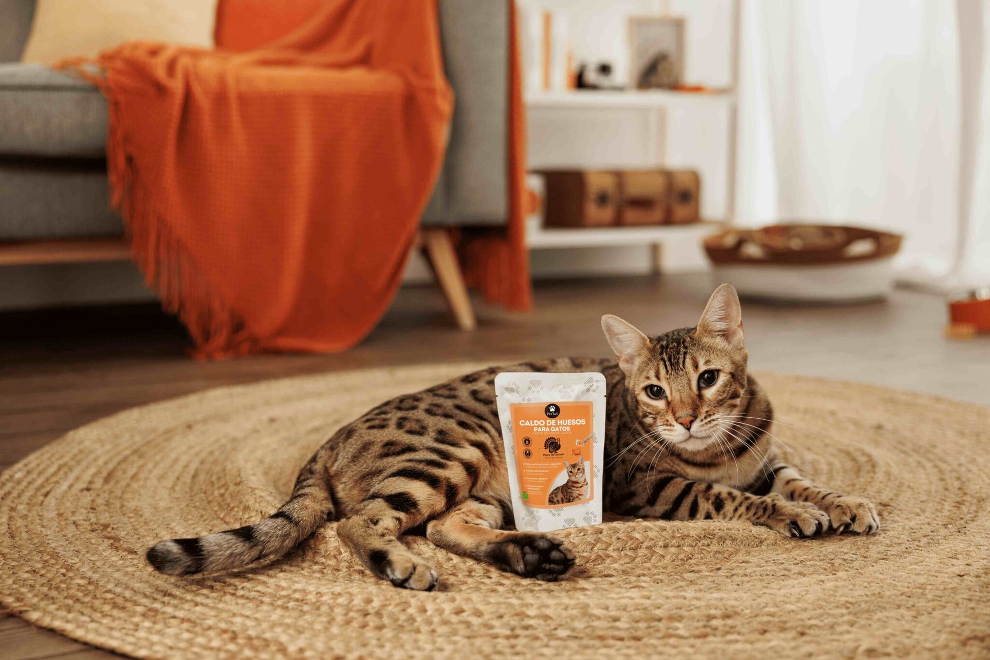 Caldo natural ecológico de huesos de pavo Petbel para perros y gatos, fuente de colágeno y minerales.