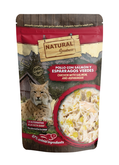 Natural Greatness Pollo con Salmón y Espárragos Verdes, pouch completo de 70 g para gatos adultos