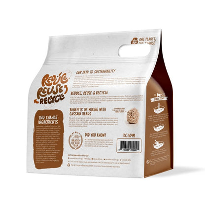 Arena biodegradable Kit Cat elaborada con café, yuca y guisante