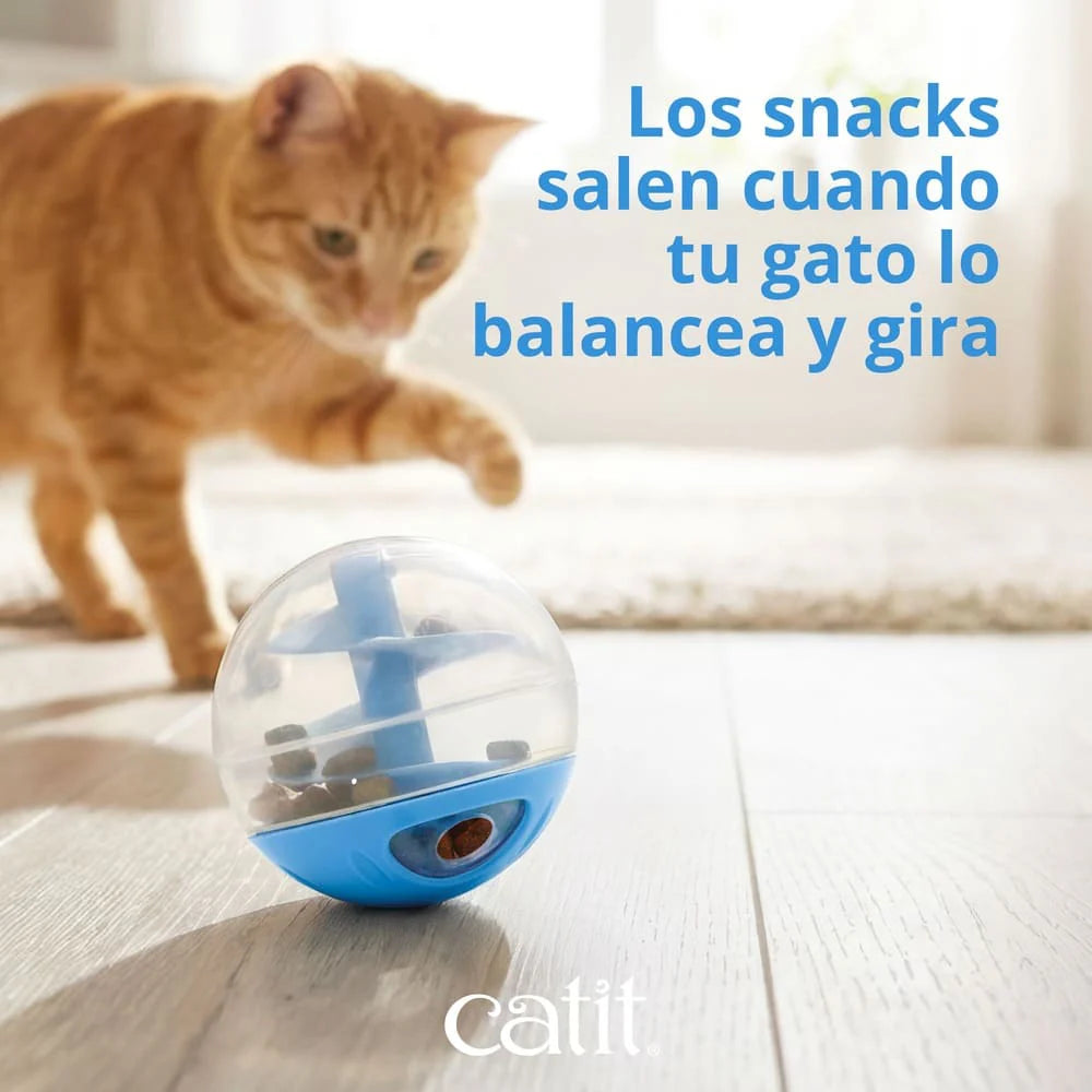 Bola dispensadora de snacks Catit para gatos disponible en rosa y azul