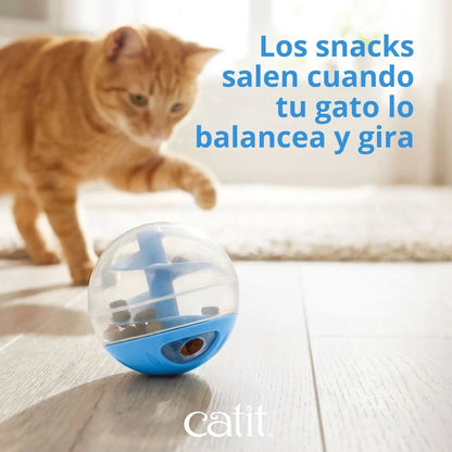 Bola dispensadora de snacks Catit para gatos disponible en rosa y azul