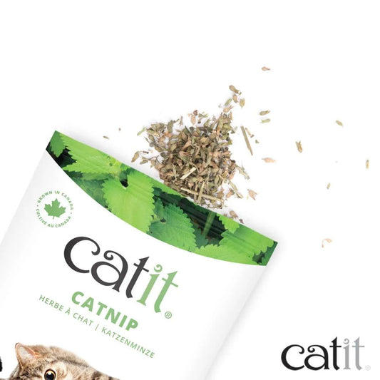 Catit Catnip Puro 28 g elaborado con hojas y flores secas.
