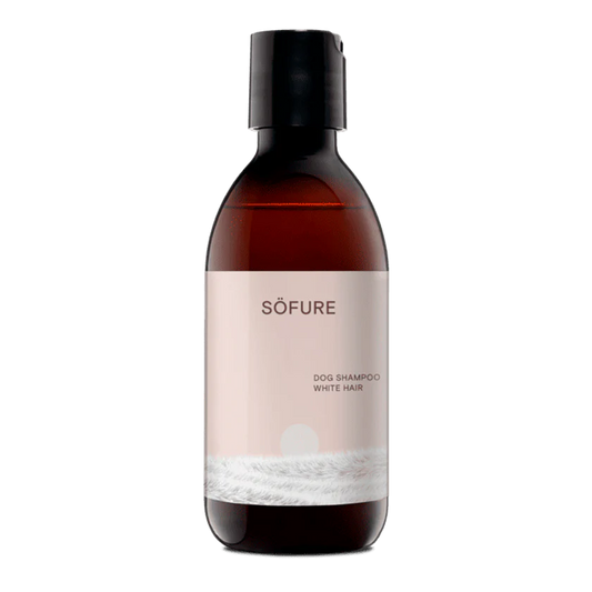 Champú para perros de pelo blanco con manzanilla y extractos naturales
