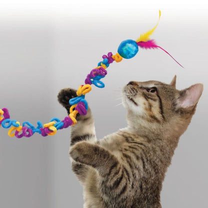 KONG Teaser Loopz caña interactiva con catnip para gatos.