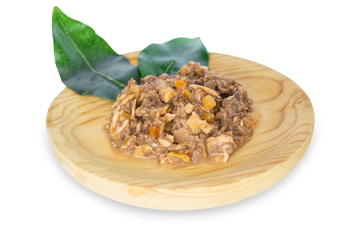 Textura deshilachada de Natural Greatness Atún con Bacalao y Papaya